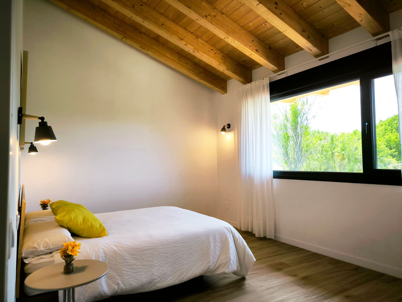 Habitaciones — casa rural La Huertona de Castroserna (Segovia)